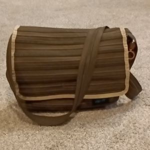 Zip It Bag NWOT